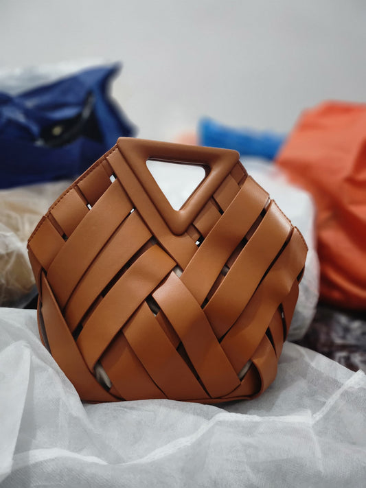 Basket handbag